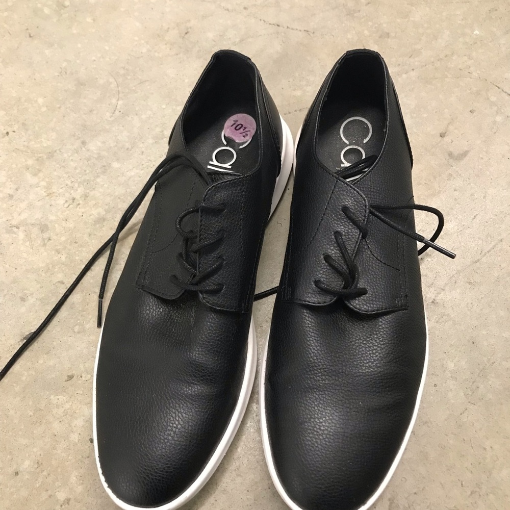 Calvin Klein men’s dress shoes size 10 1/2